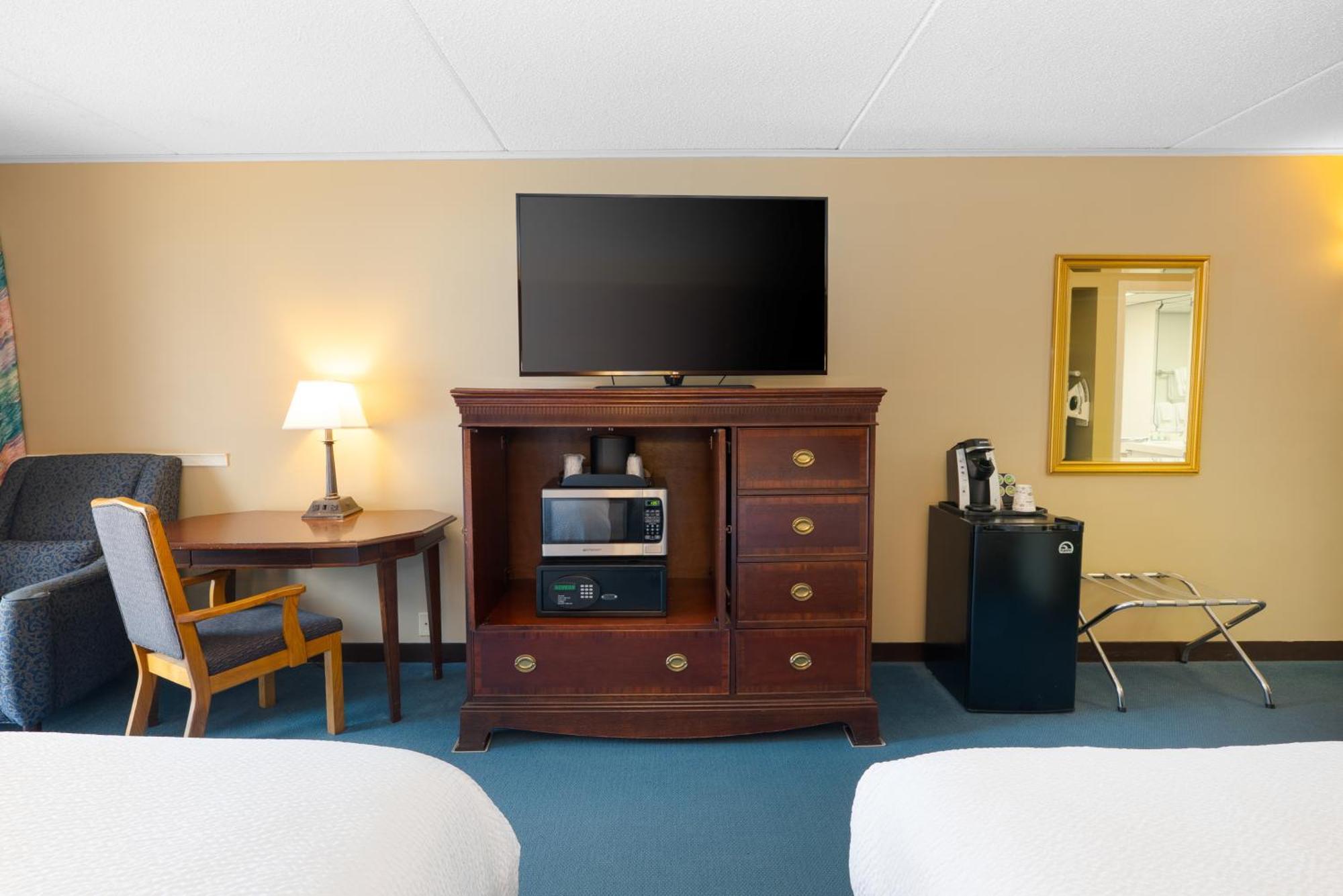 Fireside Inn & Suites Gilford Room photo